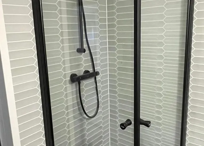 Cozy, New On Krakeroy